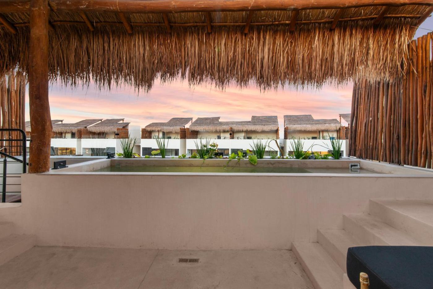 Exclusive 2-bedroom Ph With Rooftop & Pool * Tulum