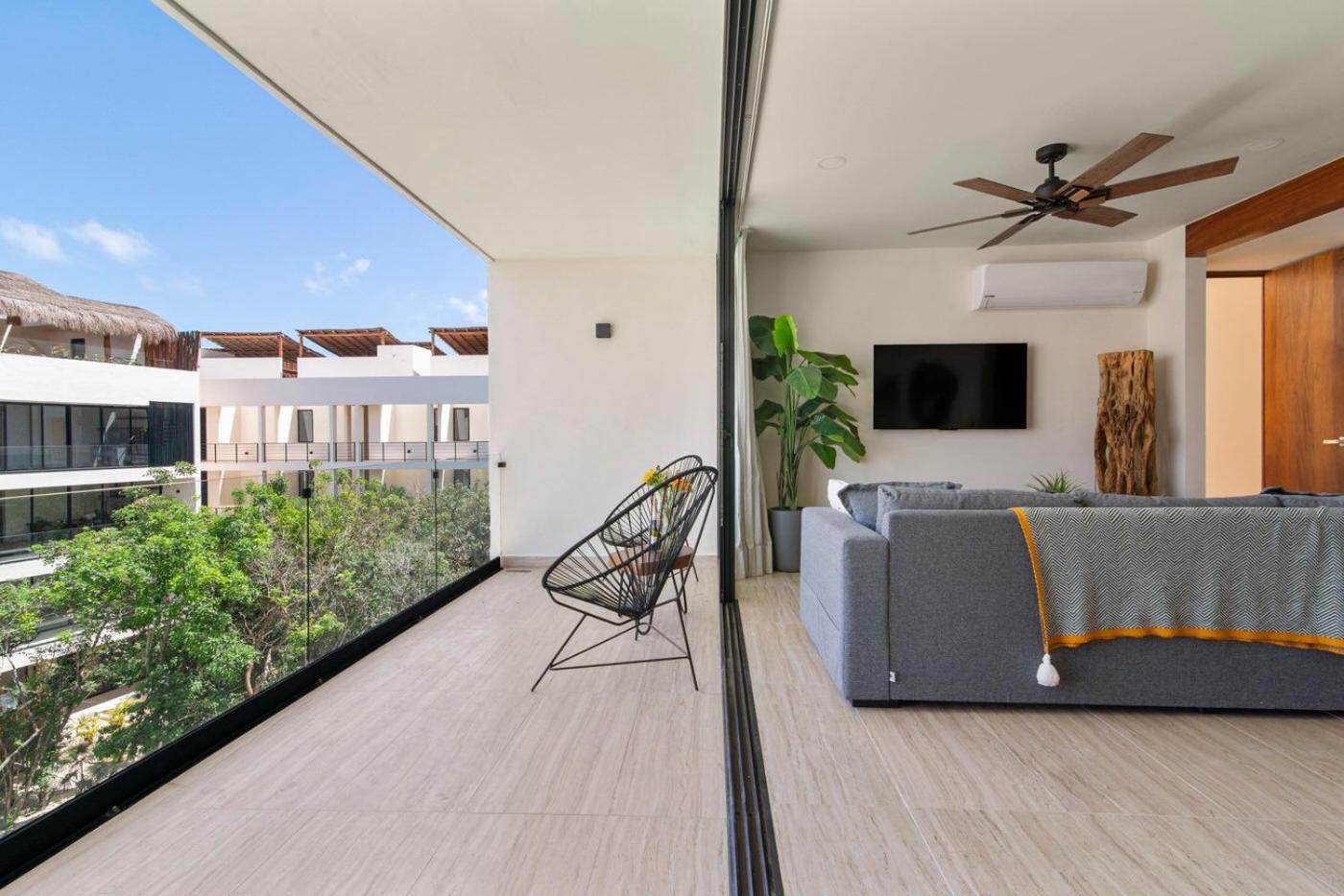 Exclusive 2-bedroom Ph With Rooftop & Pool Apartment Tulum