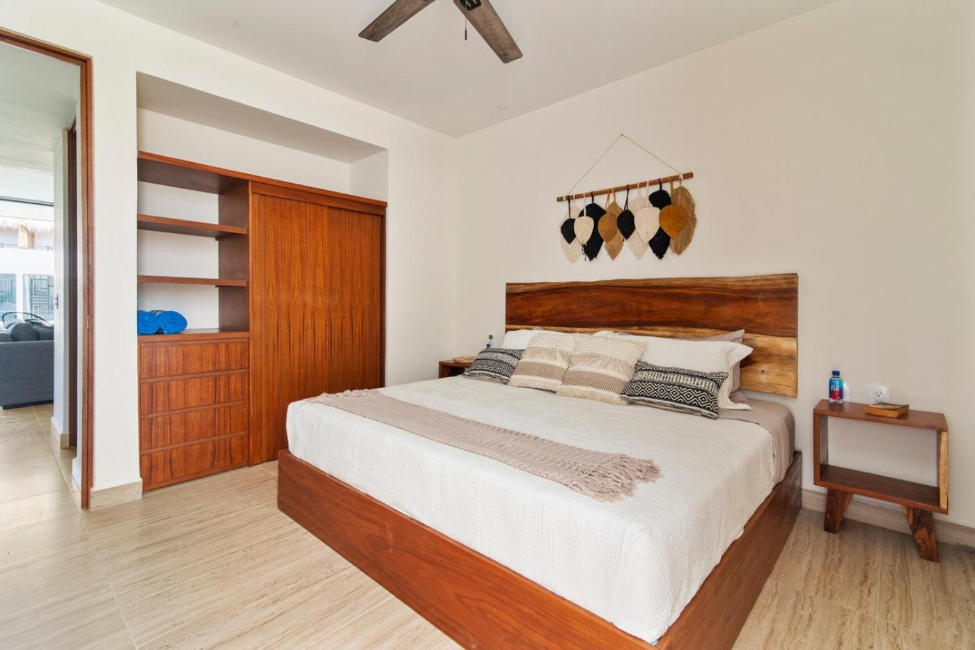 Exclusive 2-bedroom Ph With Rooftop & Pool Apartment