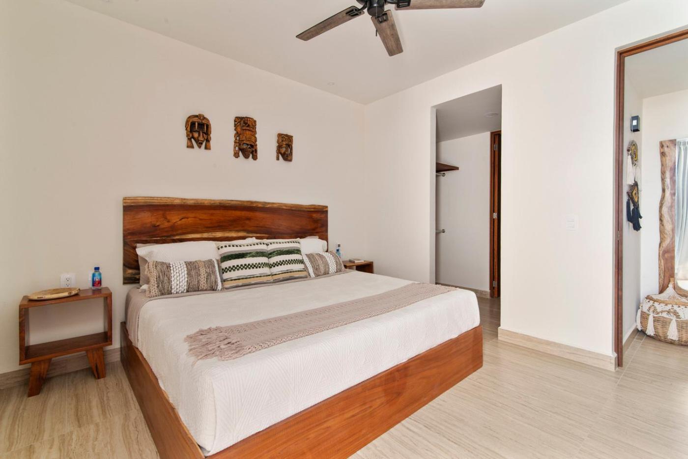Exclusive 2-bedroom Ph With Rooftop & Pool Apartment