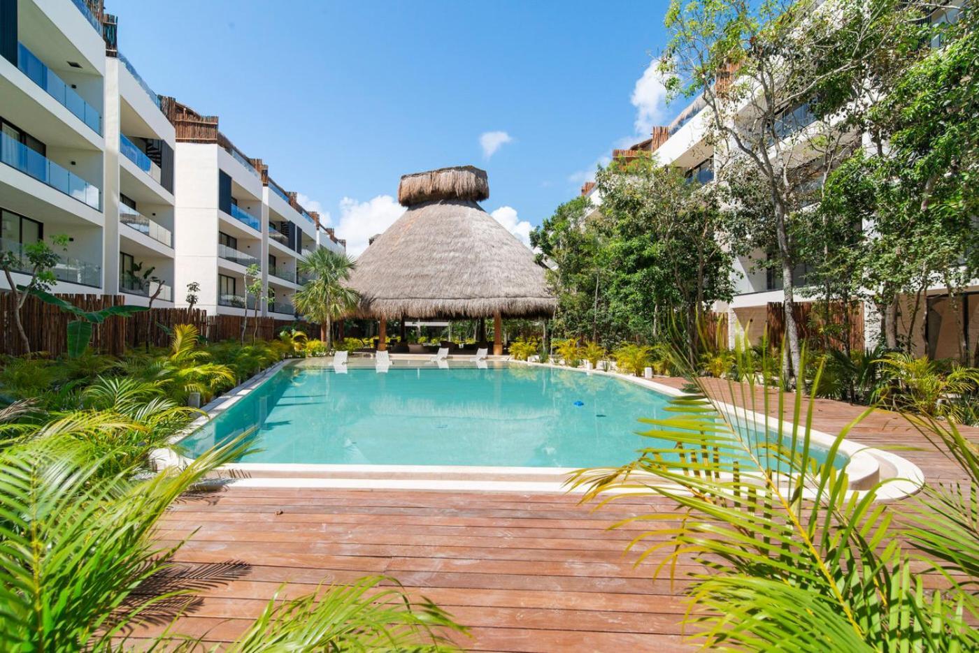 Exclusive 2-bedroom Ph With Rooftop & Pool Tulum